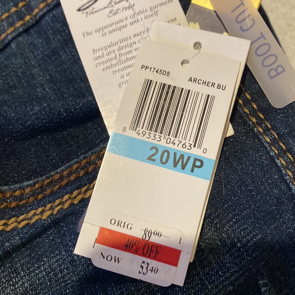 Seven Boot Cut Jeans - Picture 8 of 9